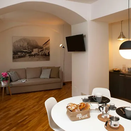 La Casa Di Gladys Daire Lecco